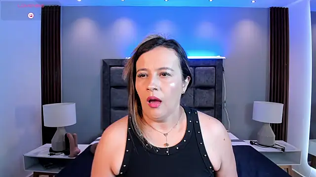 Susann Ross online show from July 17, 2026, 11:06 am