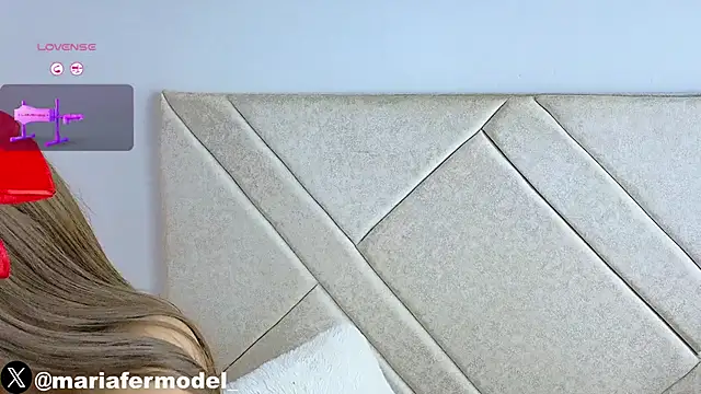 Mariafer05 online show from February 14, 2025, 11:09 pm