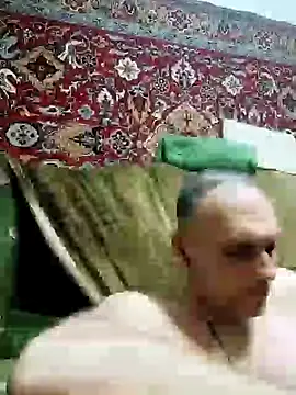 Snapshot of Pineapple04 chatting on January 14, 2025, 8:31 am Pineapple04 online show from January 14, 2025, 8:31 am