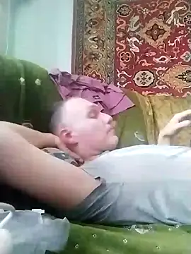 Snapshot of Pineapple04 chatting on January 21, 2025, 12:29 pm Pineapple04 online show from January 21, 2025, 12:29 pm