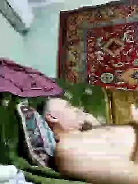 Snapshot of Pineapple04 chatting on January 29, 2025, 2:53 pm Pineapple04 online show from January 29, 2025, 2:53 pm