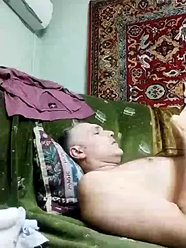 Snapshot of Pineapple04 chatting on January 29, 2025, 5:56 pm Pineapple04 online show from January 29, 2025, 5:56 pm