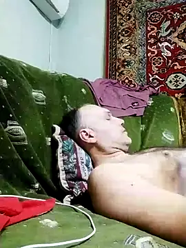 Snapshot of Pineapple04 chatting on February 9, 2025, 7:30 pm Pineapple04 online show from February 9, 2025, 7:30 pm