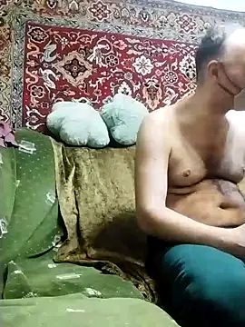 Snapshot of Pineapple04 chatting on February 21, 2025, 6:37 pm Pineapple04 online show from February 21, 2025, 6:37 pm