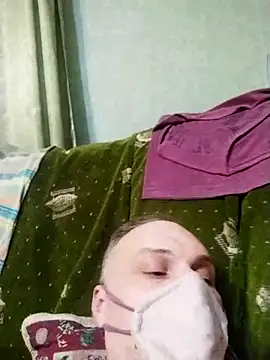 Snapshot of Pineapple04 chatting on February 23, 2025, 6:01 pm Pineapple04 online show from February 23, 2025, 6:01 pm