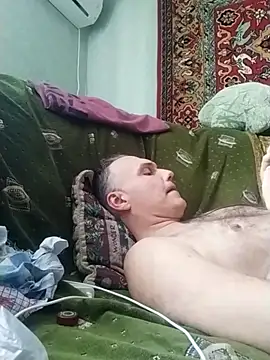 Snapshot of Pineapple04 chatting on March 11, 2025, 10:29 am Pineapple04 online show from March 11, 2025, 10:29 am