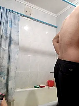 Snapshot of Pineapple04 chatting on September 12, 2025, 3:50 am Pineapple04 online show from September 12, 2025, 3:50 am