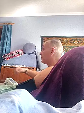 Snapshot of Pineapple04 chatting on September 21, 2025, 7:54 am Pineapple04 online show from September 21, 2025, 7:54 am