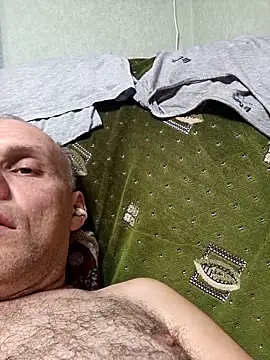 Snapshot of Pineapple04 chatting on September 25, 2025, 5:05 pm Pineapple04 online show from September 25, 2025, 5:05 pm