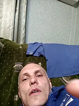 Snapshot of Pineapple04 chatting on October 2, 2025, 6:48 pm Pineapple04 online show from October 2, 2025, 6:48 pm