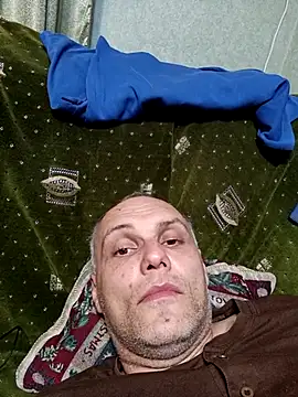 Snapshot of Pineapple04 chatting on October 13, 2025, 7:25 pm Pineapple04 online show from October 13, 2025, 7:25 pm