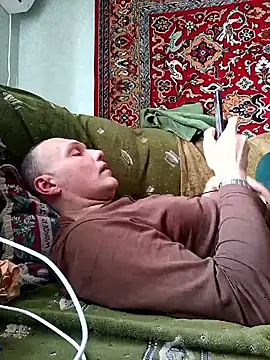 Pineapple04 online show from February 9, 2026, 12:31 pm