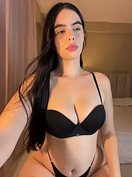 Snapshot of Mavi_Coless chatting on November 26, 2025, 12:22 am Mavi Coless online show from November 26, 2025, 12:22 am