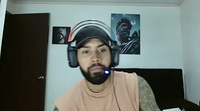 Hendry  online show from December 11, 2024, 2:30 am