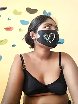 Lina-Rose online show from March 1, 2025, 5:52 am