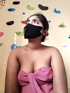 Lina-Rose online show from March 10, 2025, 1:45 am