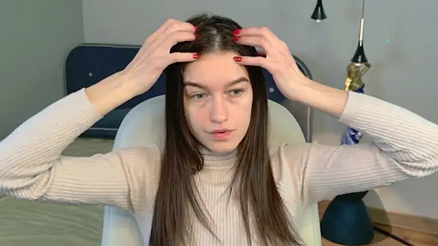 Alice  grace online show from December 13, 2024, 9:41 pm