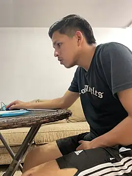 Dani202017 online show from February 25, 2025, 10:29 pm