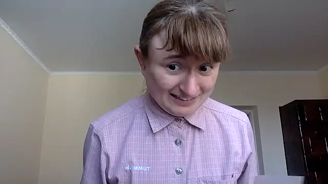 KlavdiaPetrivna online show from April 22, 2026, 6:38 am