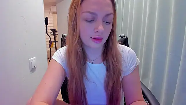 realfairy online show from February 1, 2025, 9:51 pm