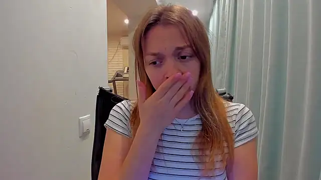 realfairy online show from September 25, 2025, 9:07 pm