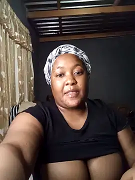 Missmoox24 online show from February 10, 2026, 12:15 am