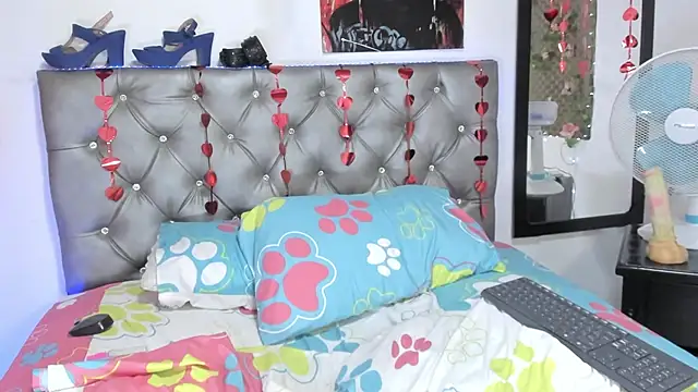 Snapshot of SWEETSAMY39715 chatting on February 12, 2025, 4:22 pm SWEETSAMY39715 online show from February 12, 2025, 4:22 pm