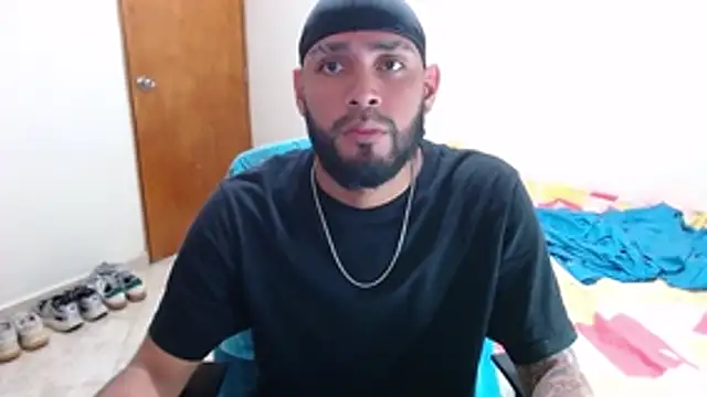 Snapshot of samir_music chatting on October 15, 2025, 3:17 am samir music online show from October 15, 2025, 3:17 am