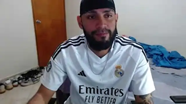 Snapshot of samir_music chatting on October 26, 2025, 7:09 pm samir music online show from October 26, 2025, 7:09 pm