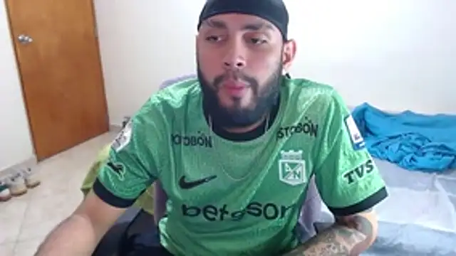 Snapshot of samir_music chatting on October 30, 2025, 2:57 am samir music online show from October 30, 2025, 2:57 am