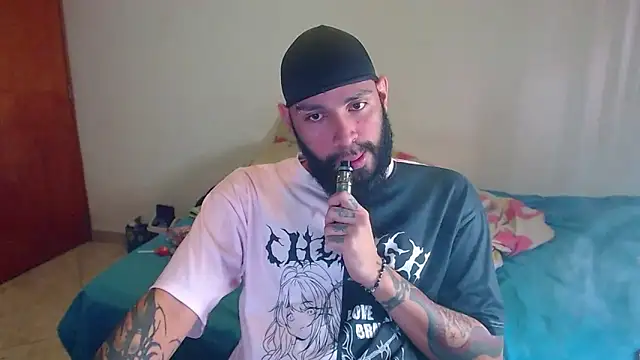 Snapshot of samir_music chatting on February 6, 2026, 9:18 pm samir music online show from February 6, 2026, 9:18 pm