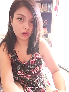 mia  katt online show from February 4, 2025, 6:49 pm