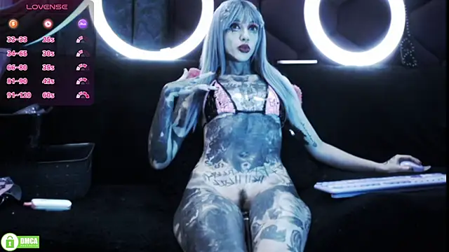 Snapshot of TyphoidMary chatting on October 30, 2025, 3:13 pm TyphoidMary online show from October 30, 2025, 3:13 pm