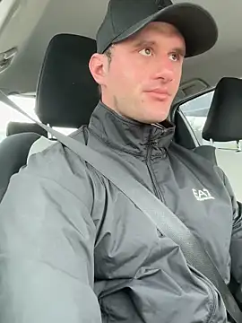  DownUnderFit  online show from November 22, 2025, 11:37 pm