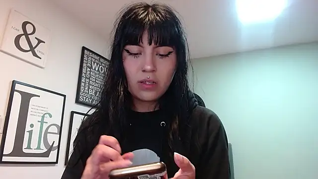 amy adams1 online show from March 1, 2025, 4:37 am