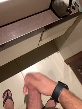 Snapshot of smithrosinha chatting on October 8, 2025, 7:39 am smithrosinha online show from October 8, 2025, 7:39 am