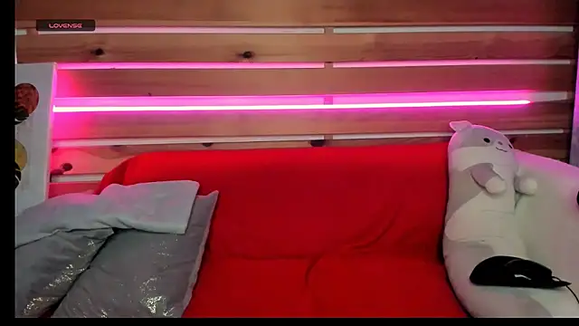 Snapshot of Nora_Adamss chatting on October 15, 2025, 7:19 am Nora Adamss online show from October 15, 2025, 7:19 am