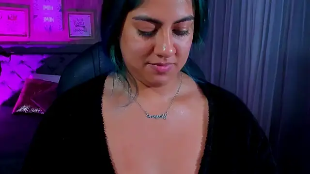 Snapshot of Xisu_ chatting on January 28, 2025, 3:36 am Xisu online show from January 28, 2025, 3:36 am