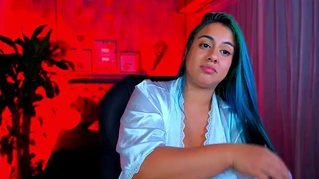 Snapshot of Xisu_ chatting on February 12, 2025, 9:52 am Xisu online show from February 12, 2025, 9:52 am