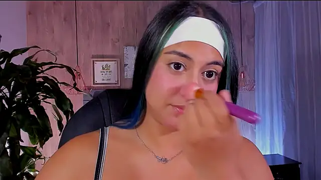 Snapshot of Xisu_ chatting on February 23, 2025, 2:51 am Xisu online show from February 23, 2025, 2:51 am