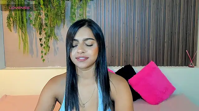 Snapshot of AmyBarton02 chatting on September 8, 2025, 4:28 pm AmyBarton02 online show from September 8, 2025, 4:28 pm