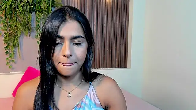 Snapshot of AmyBarton02 chatting on October 3, 2025, 4:04 pm AmyBarton02 online show from October 3, 2025, 4:04 pm