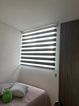 AmmyCollinsW online show from January 8, 2025, 8:29 pm