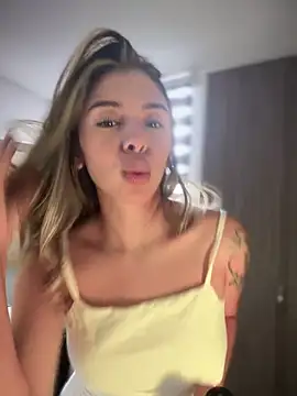 AmmyCollinsW online show from March 8, 2025, 7:42 pm