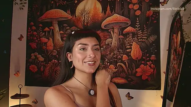 Snapshot of 6Briela9_ chatting on May 15, 2026, 6:15 pm 6Briela9 online show from May 15, 2026, 6:15 pm