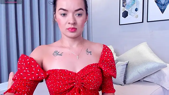 lennabell online show from January 22, 2025, 7:24 pm