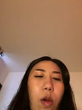 Aimilayne online show from July 3, 2026, 10:16 pm