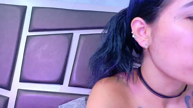 NicoleEsposito online show from June 4, 2026, 12:55 pm