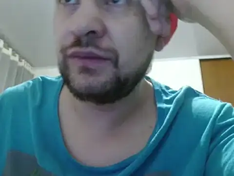 Snapshot of camiloking1720 chatting on December 2, 2024, 10:56 pm camiloking1720 online show from December 2, 2024, 10:56 pm