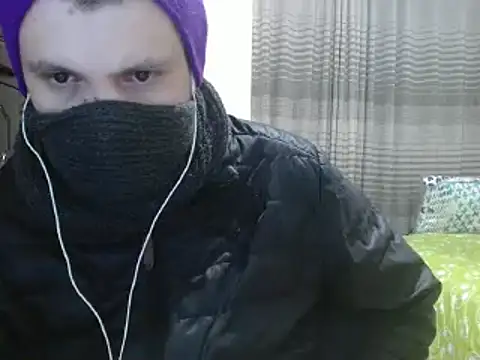 Snapshot of camiloking1720 chatting on January 20, 2025, 10:18 am camiloking1720 online show from January 20, 2025, 10:18 am